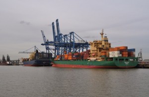 Shuttle from Gatwick to Tilbury Port
