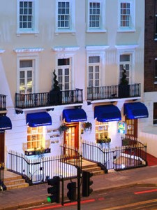 Transfer from Gatwick Airport to Best Western Victoria Palace